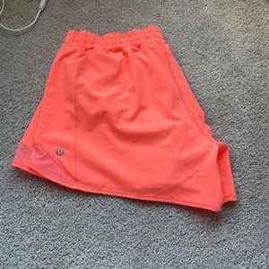 Lululemon size 10 tall hotty hot short, coral sherbet, 2.5